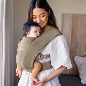 Ergobaby Embrace Baby Carrier - Soft Olive | Ergonomic Baby Carrier for Newborns | Lightweight, Comfortable & Supportive