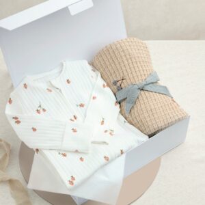 Mamas & Papas Strawberry Baby Gift Box | Newborn Zip Sleepsuit & Knitted Blanket Set | 100% Cotton All-in-One with Zip & Mitts | Floral Berry Design | Luxury Baby Girl Gift Set